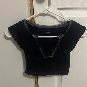 Black out from under urban top